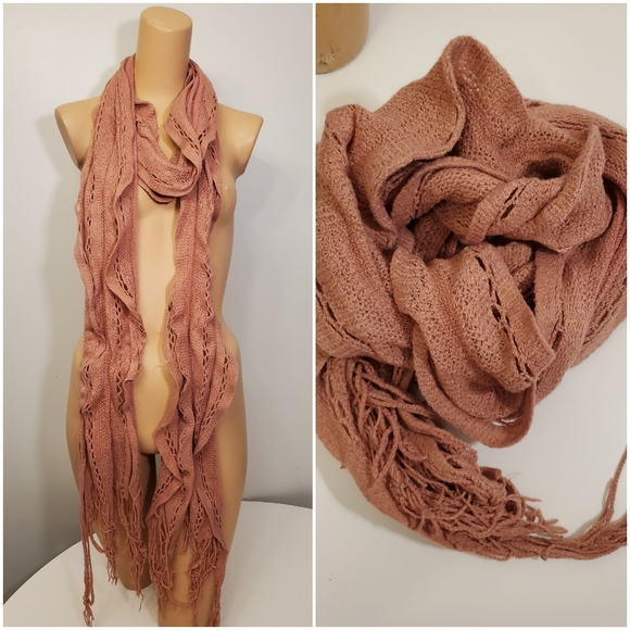 Accessories - Beautiful Knitted Scarf